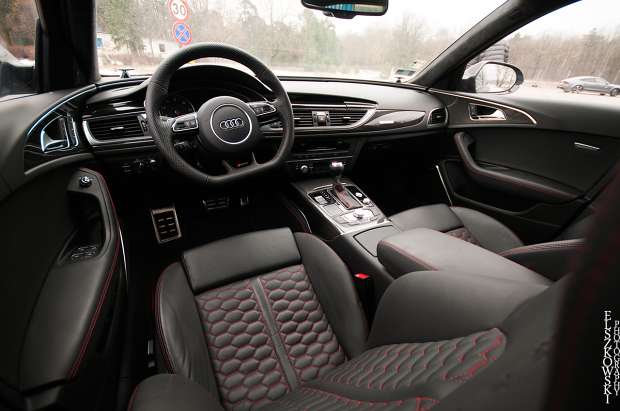 Audi RS6 C7 wnętrze