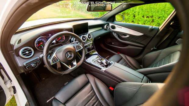 Mercedes C200 2014 interior