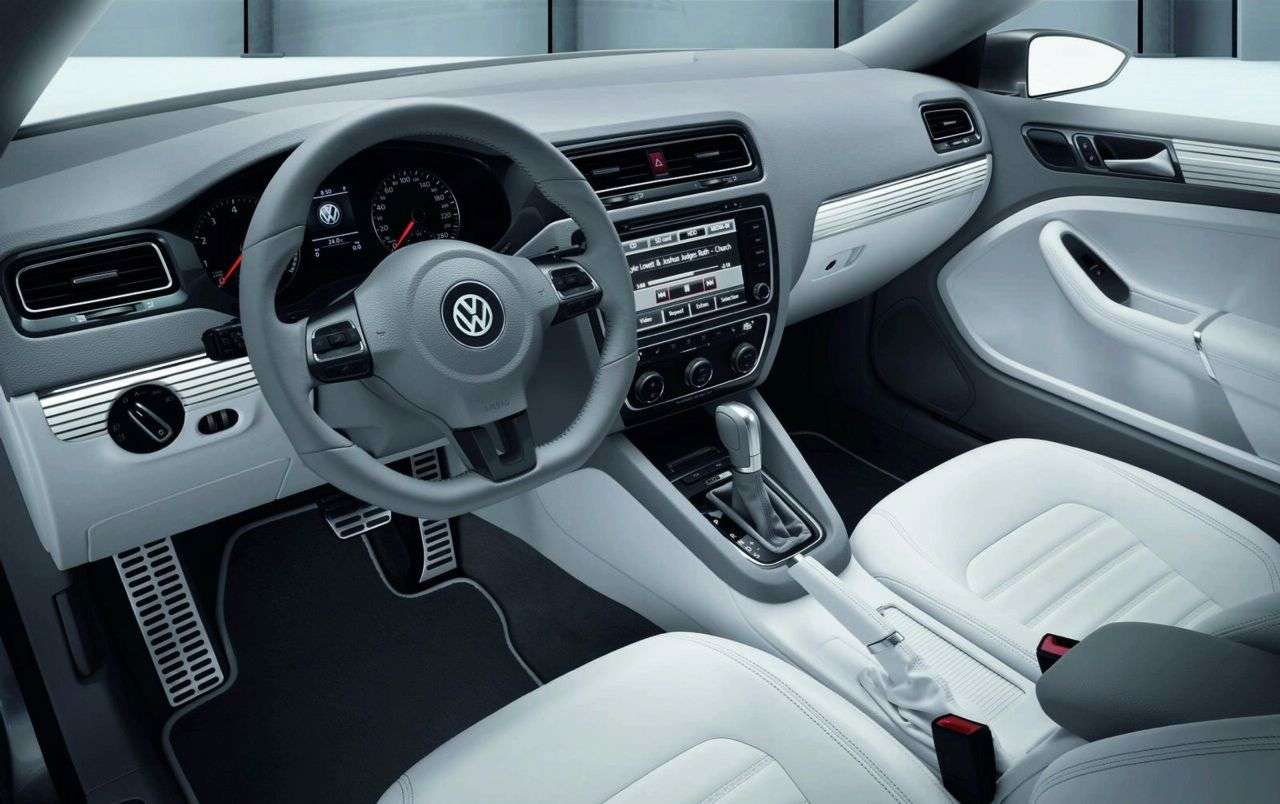 Detroit 2010 Volkswagen Compact Coupe Concept