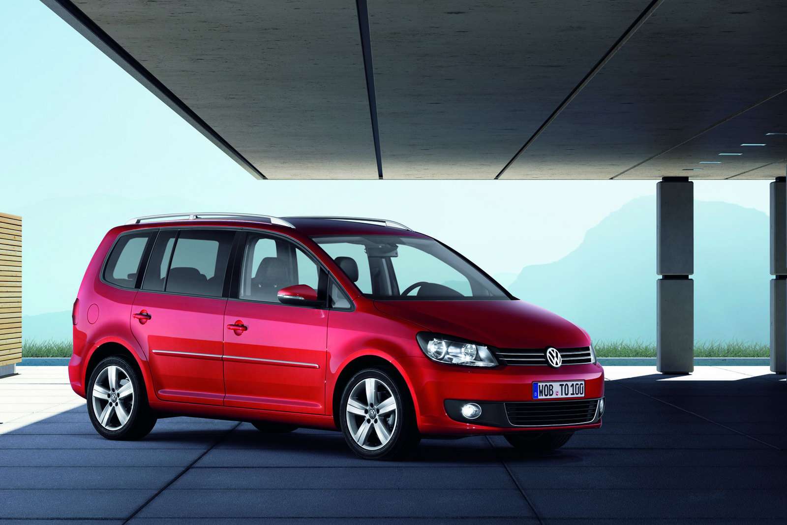 Volkswagen Touran po facelifcie kwiecien 2010