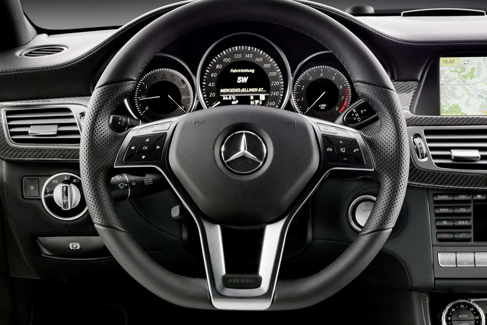 Mercedes CLS 50 zdjec sierpien 2010