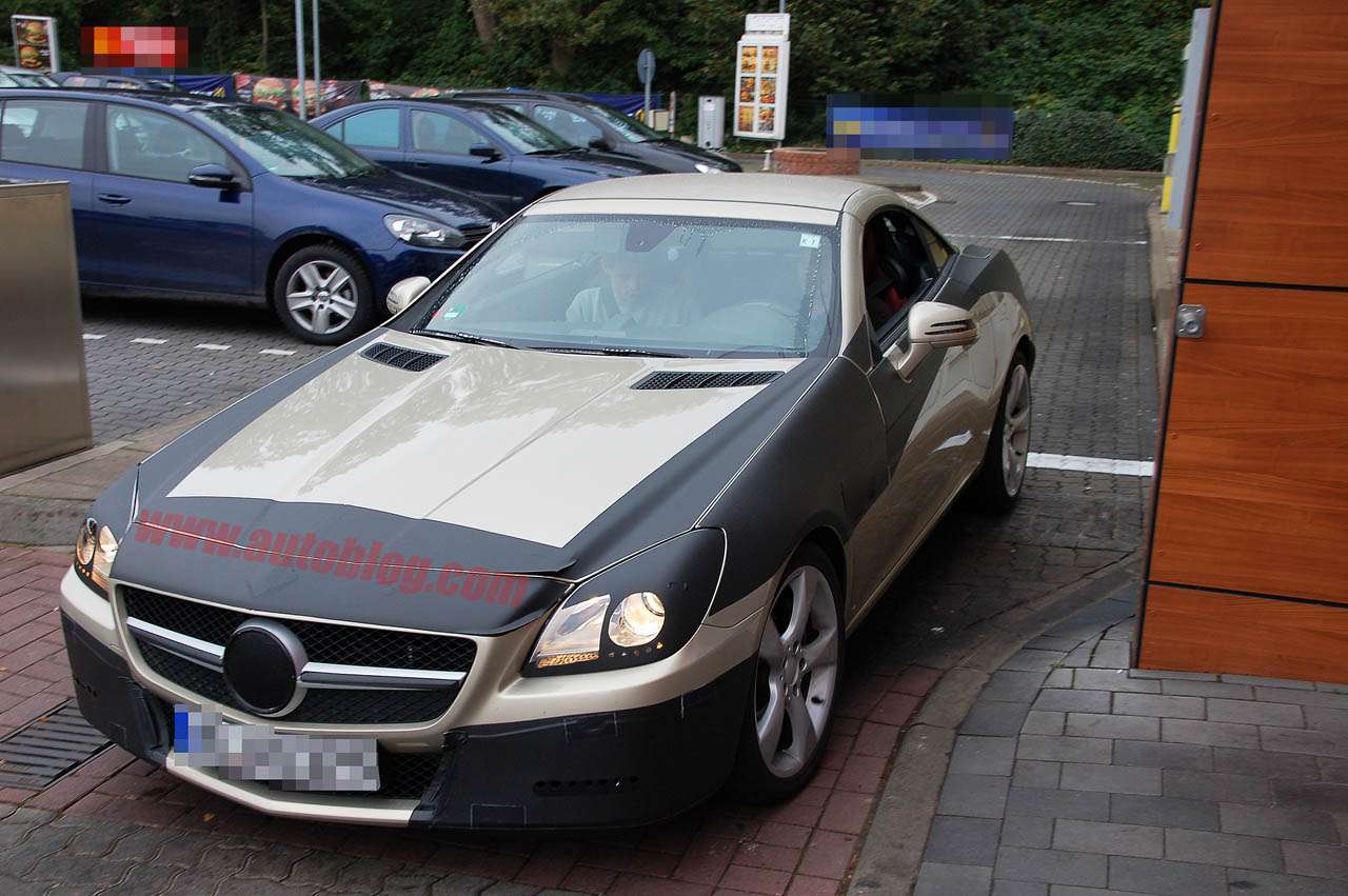 2012 Mercedes-Benz SLK kam autoblog wrzesien 2010