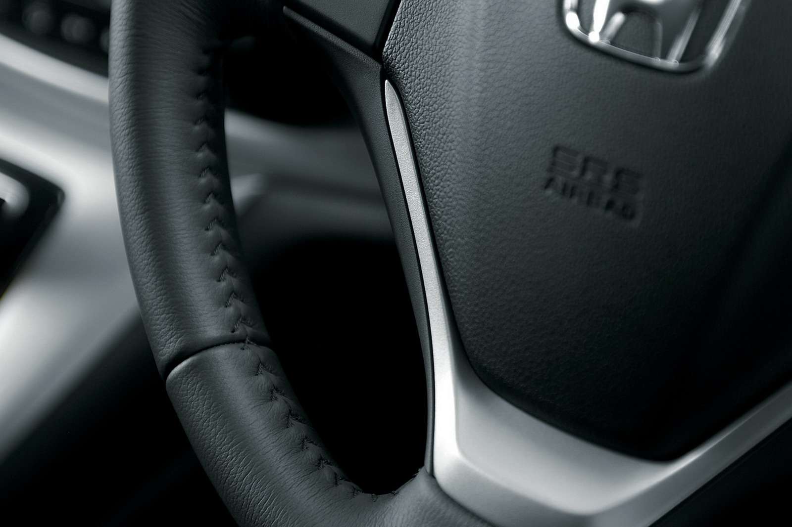 Honda CR-V dla japonii 50 fot listopad 2011