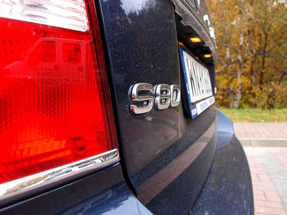 Volvo S80 D5 Executive test listopad 2011