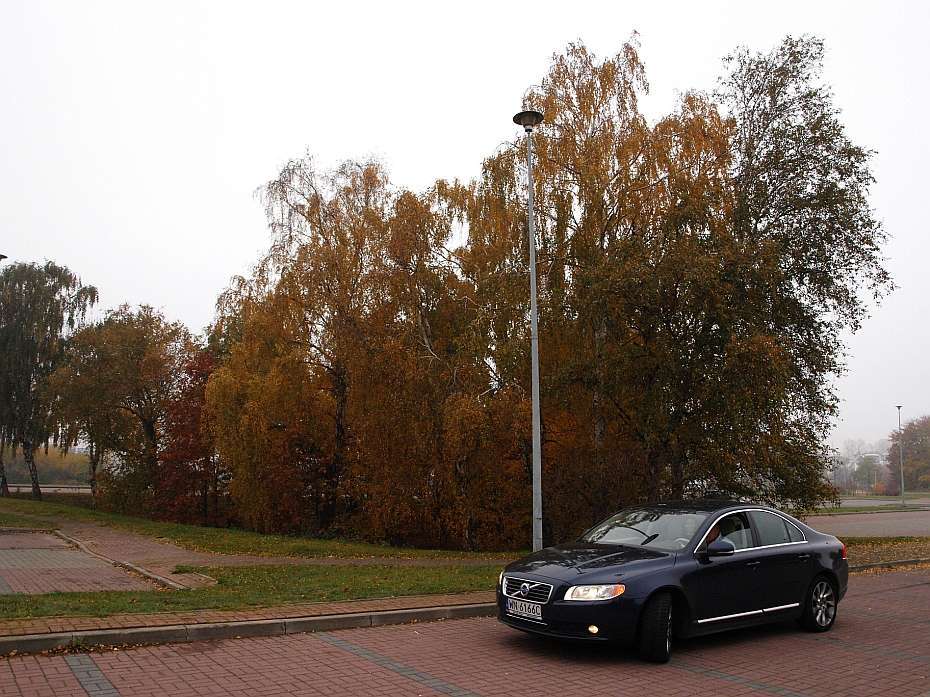 Volvo S80 D5 Executive test listopad 2011