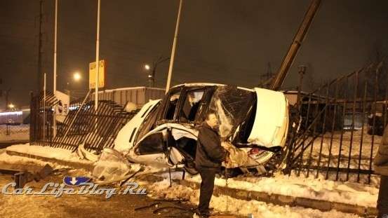 Mercedes S65 AMG rosja wypadek styczen 2012