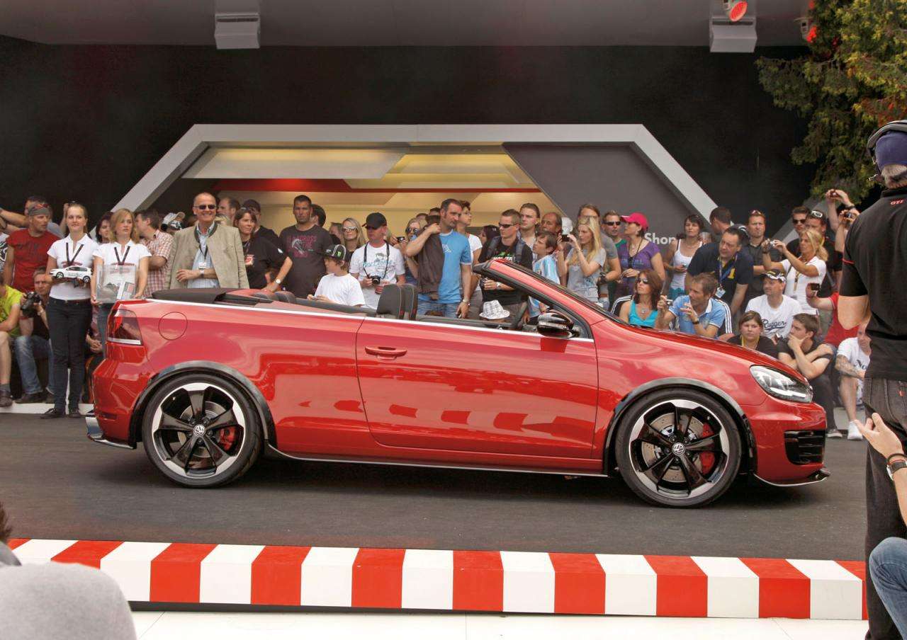 Volkswagen Golf GTI Cabriolet concept fot luty 2012