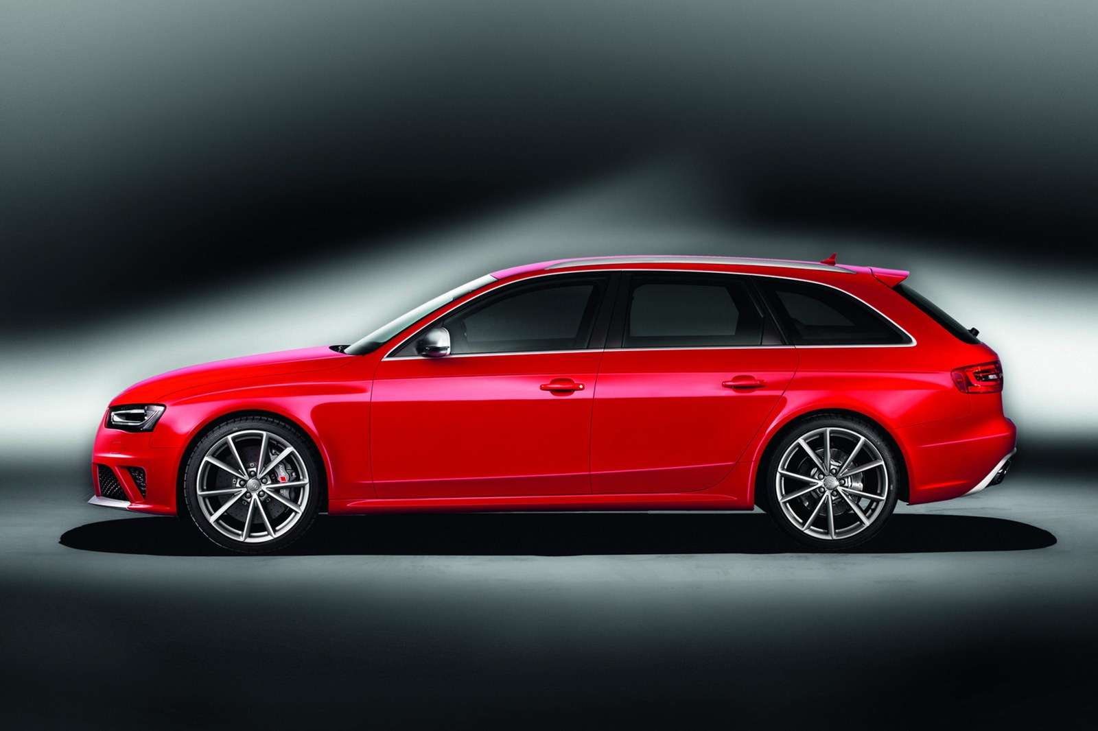 Nowe Audi RS4 Avant oficjalnie luty 2012