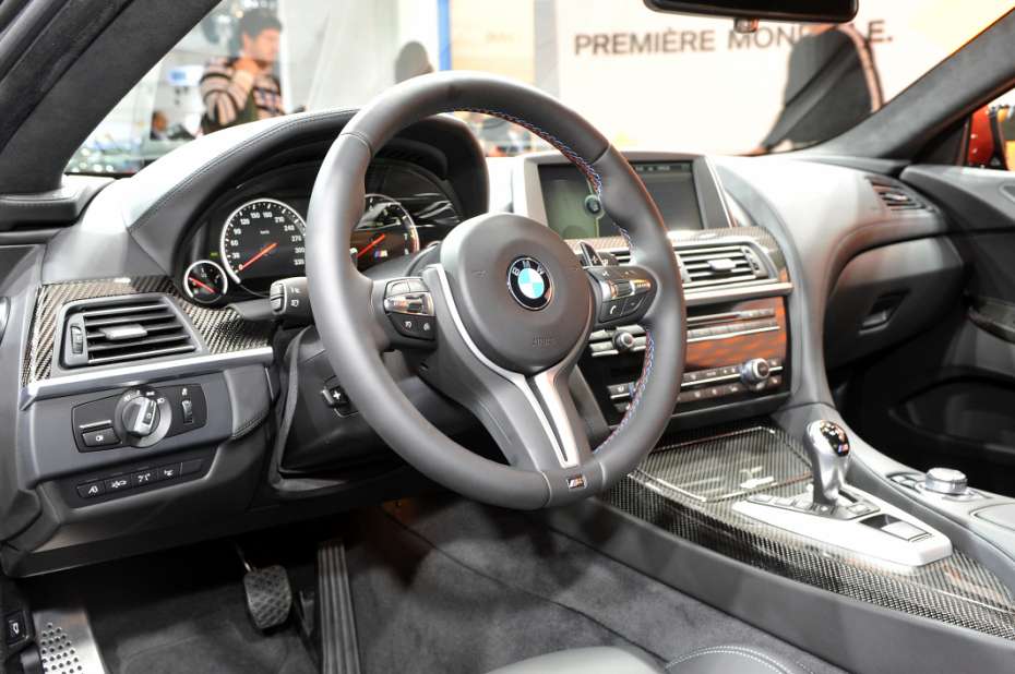 BMW M6 2012 Genewa