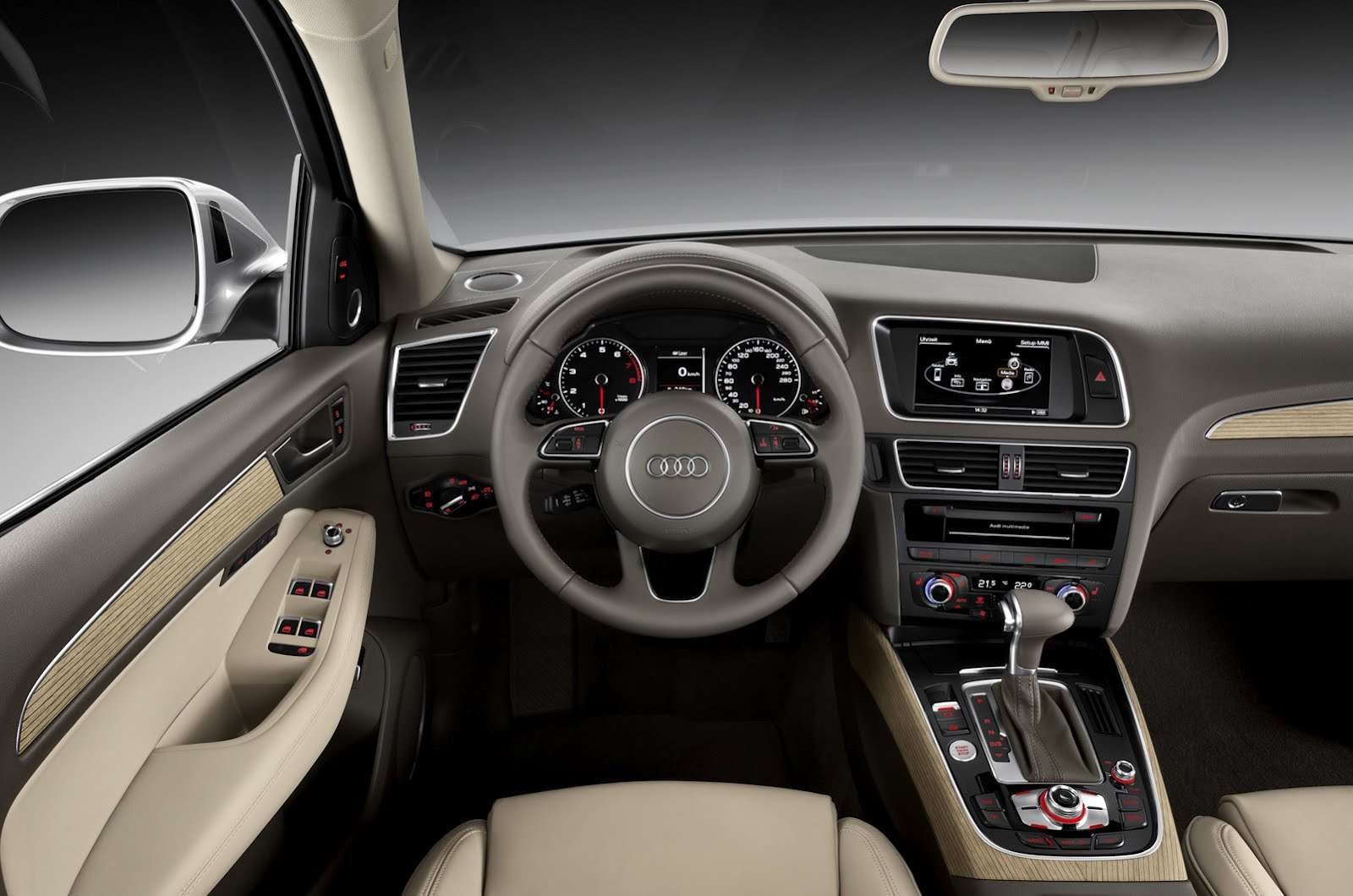 Audi Q5 model 2013 facelift