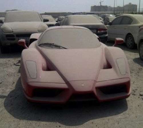 Ferrari Enzo Dubaj