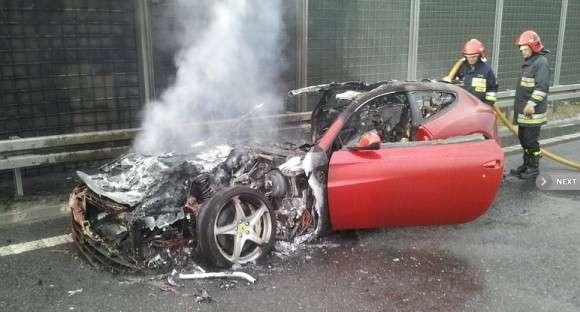 Ferrari FF pożar na A4