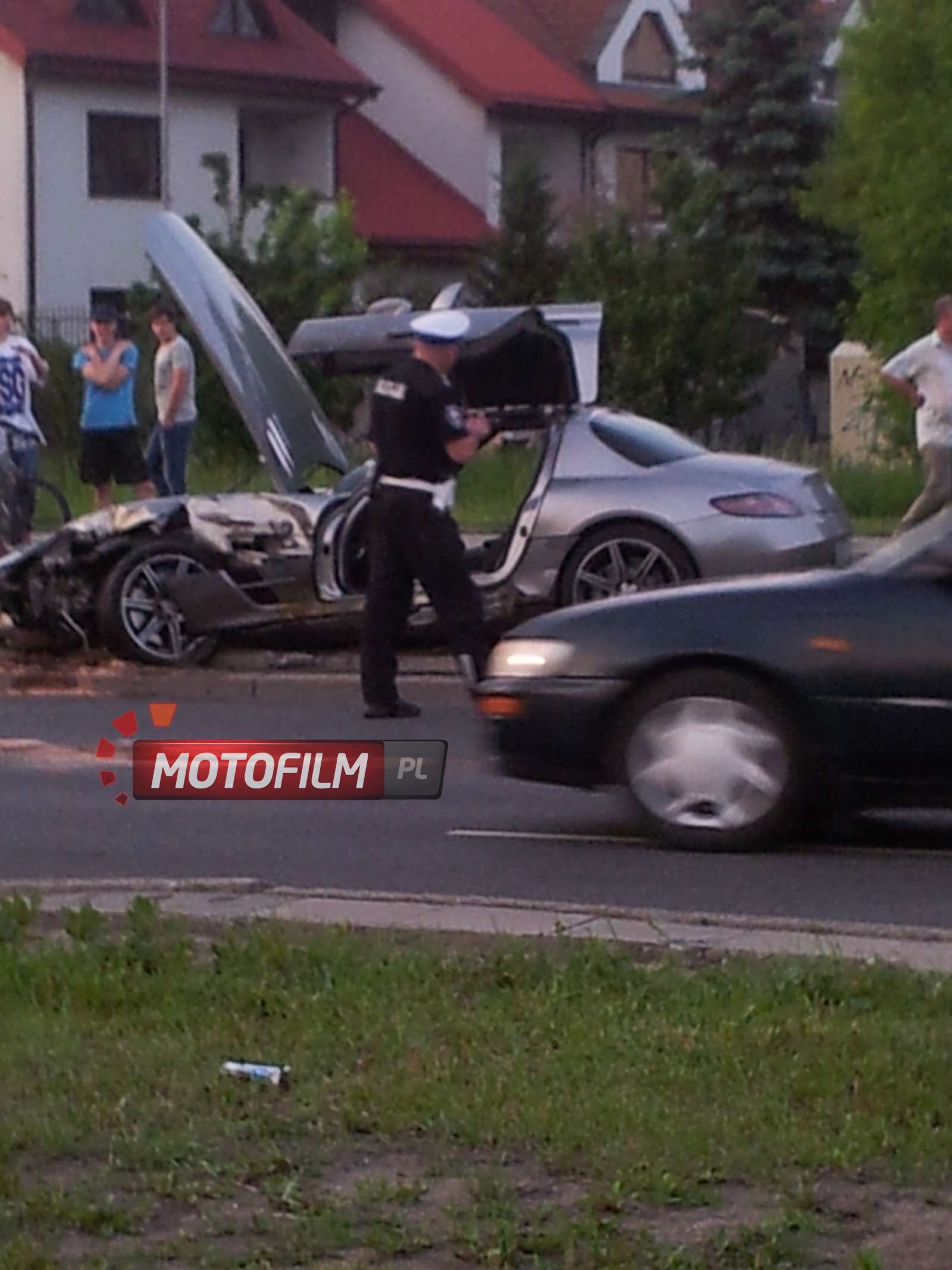 Mercedes SLS AMG wypadek Polska