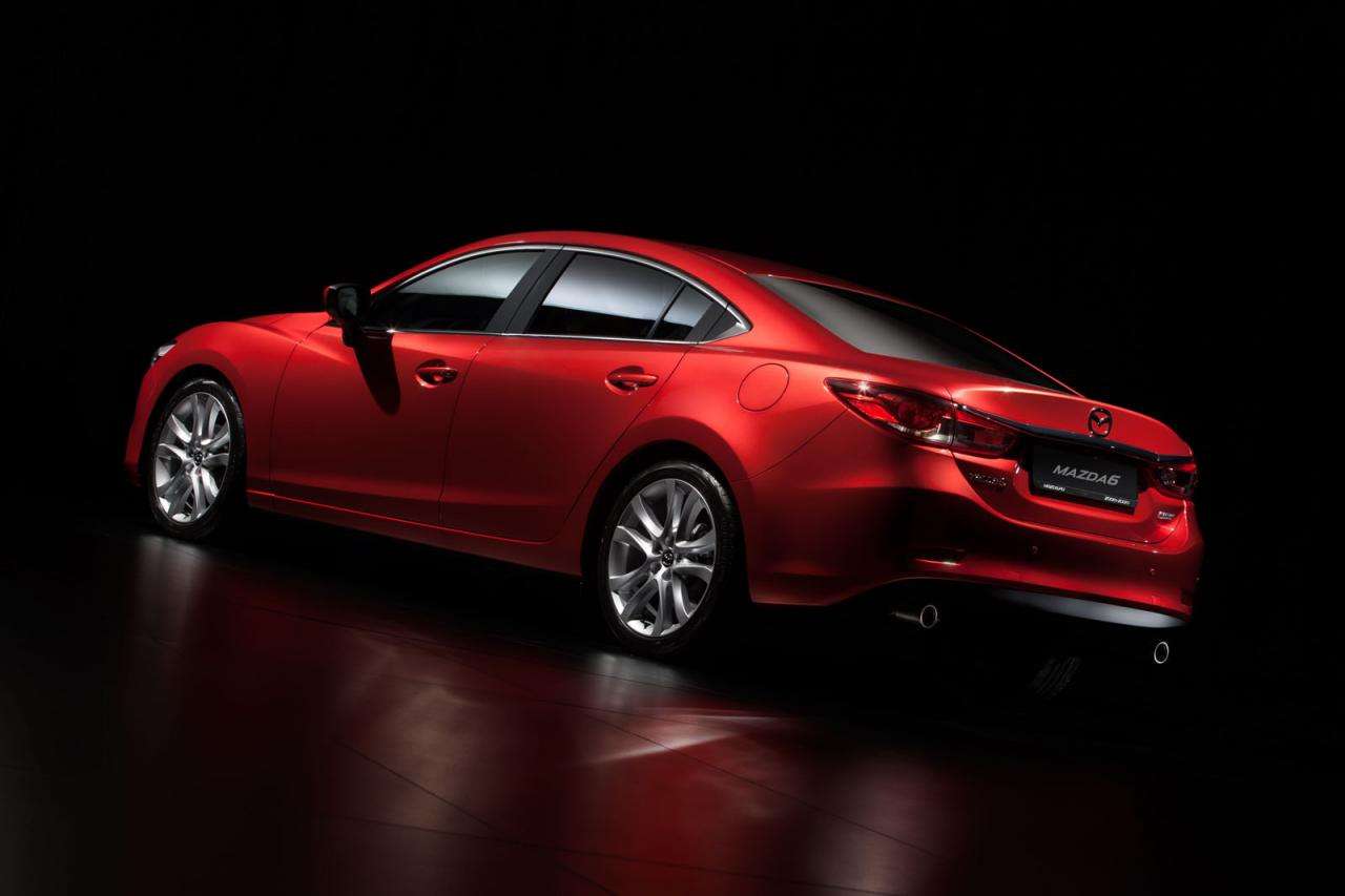 Nowa Mazda6 2014 oficjalnie galeria zdjęć, dane