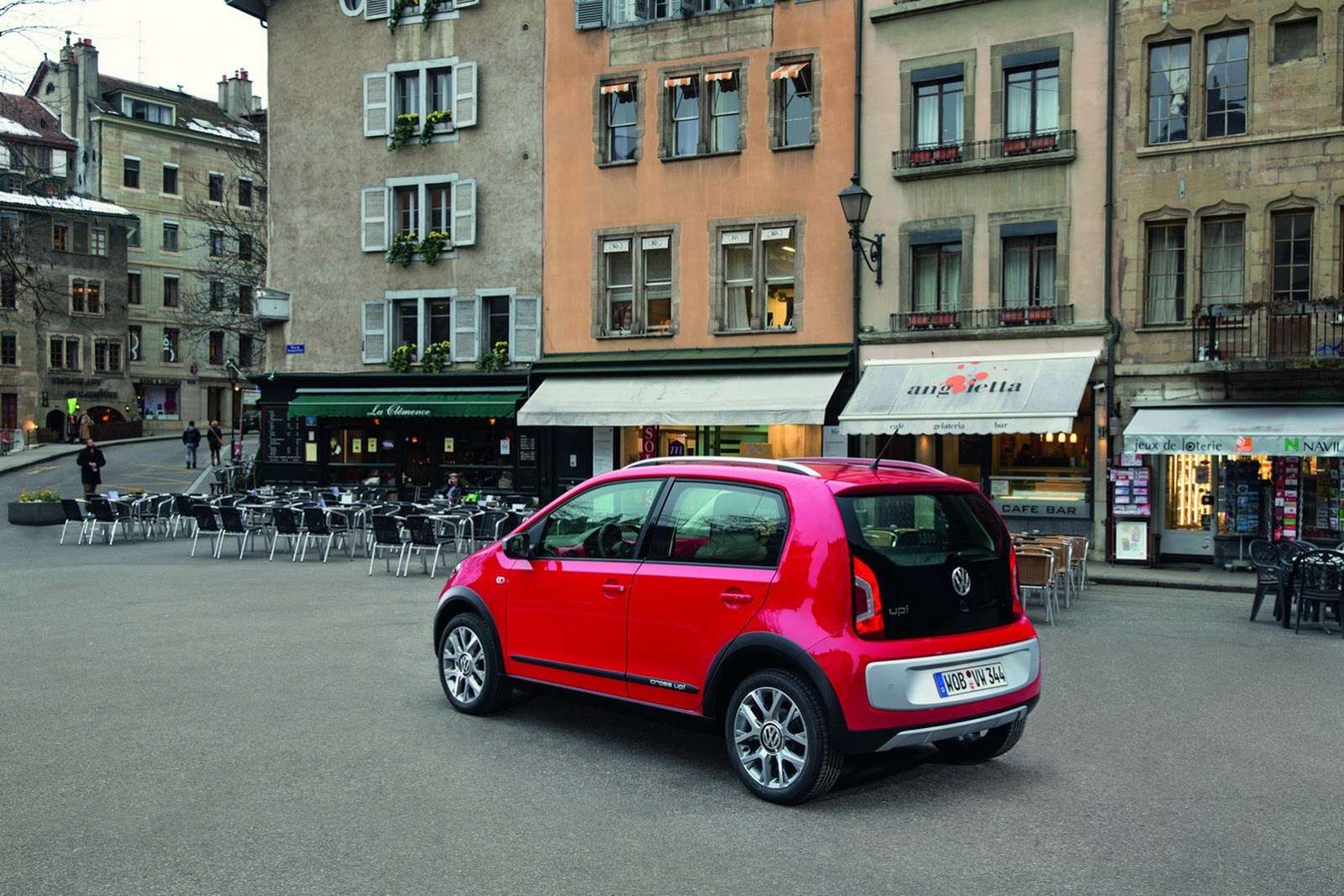 Volkswagen Cross Up