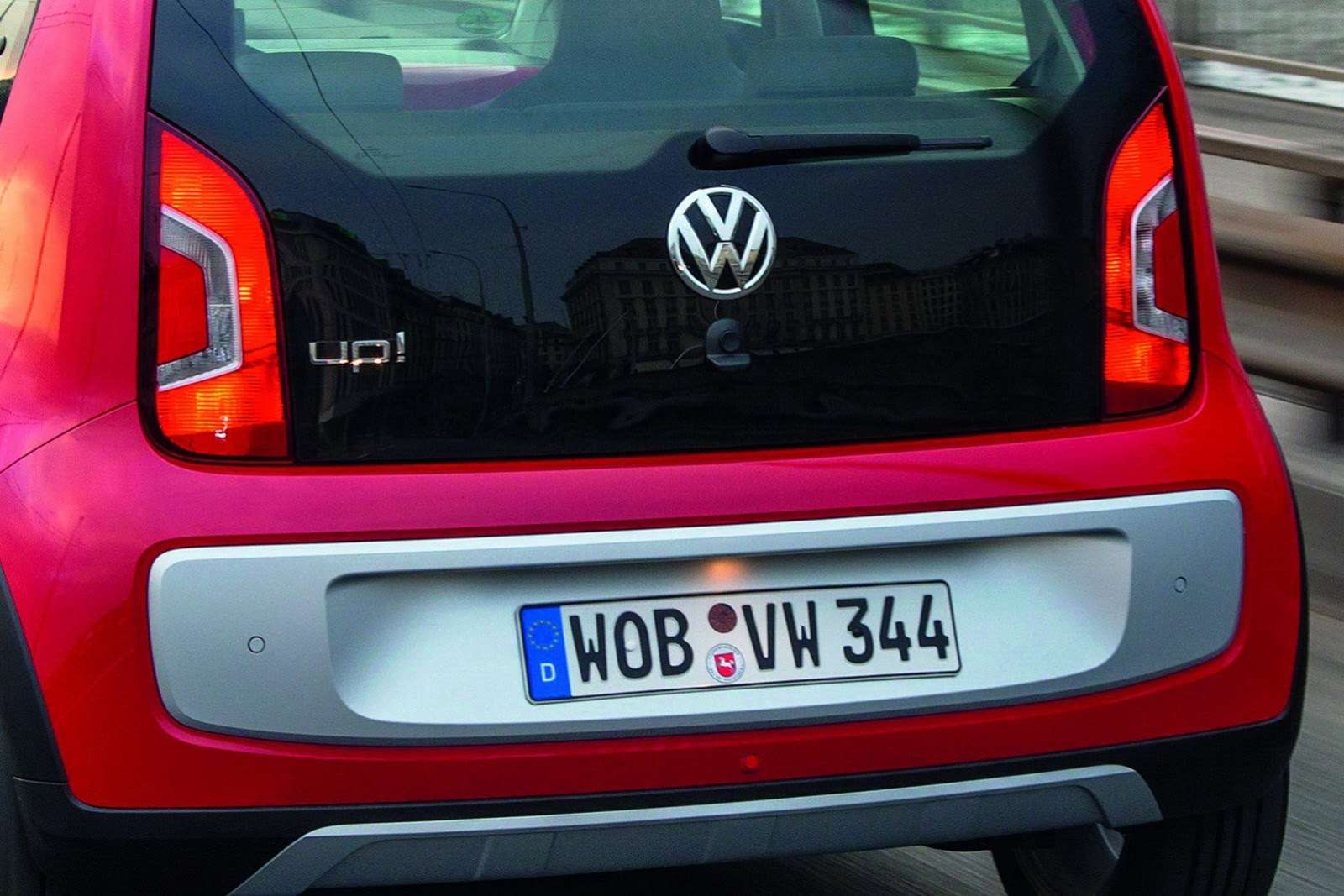 Volkswagen Cross Up