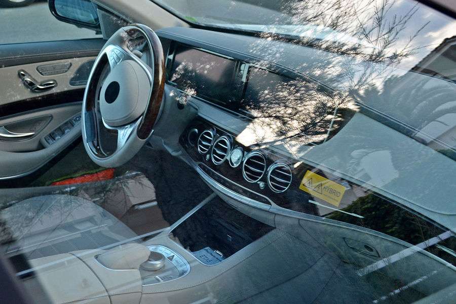Mercedes-Benz S-Class 2014 with extra-long wheelbase Spy Photos