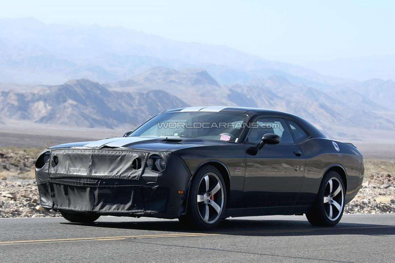 Dodge Challenger SRT8 Hellcat 2015