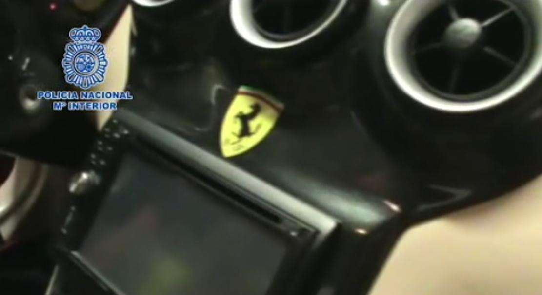 Ferrari replika