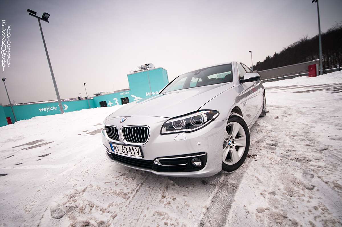 BMW 5-series front view