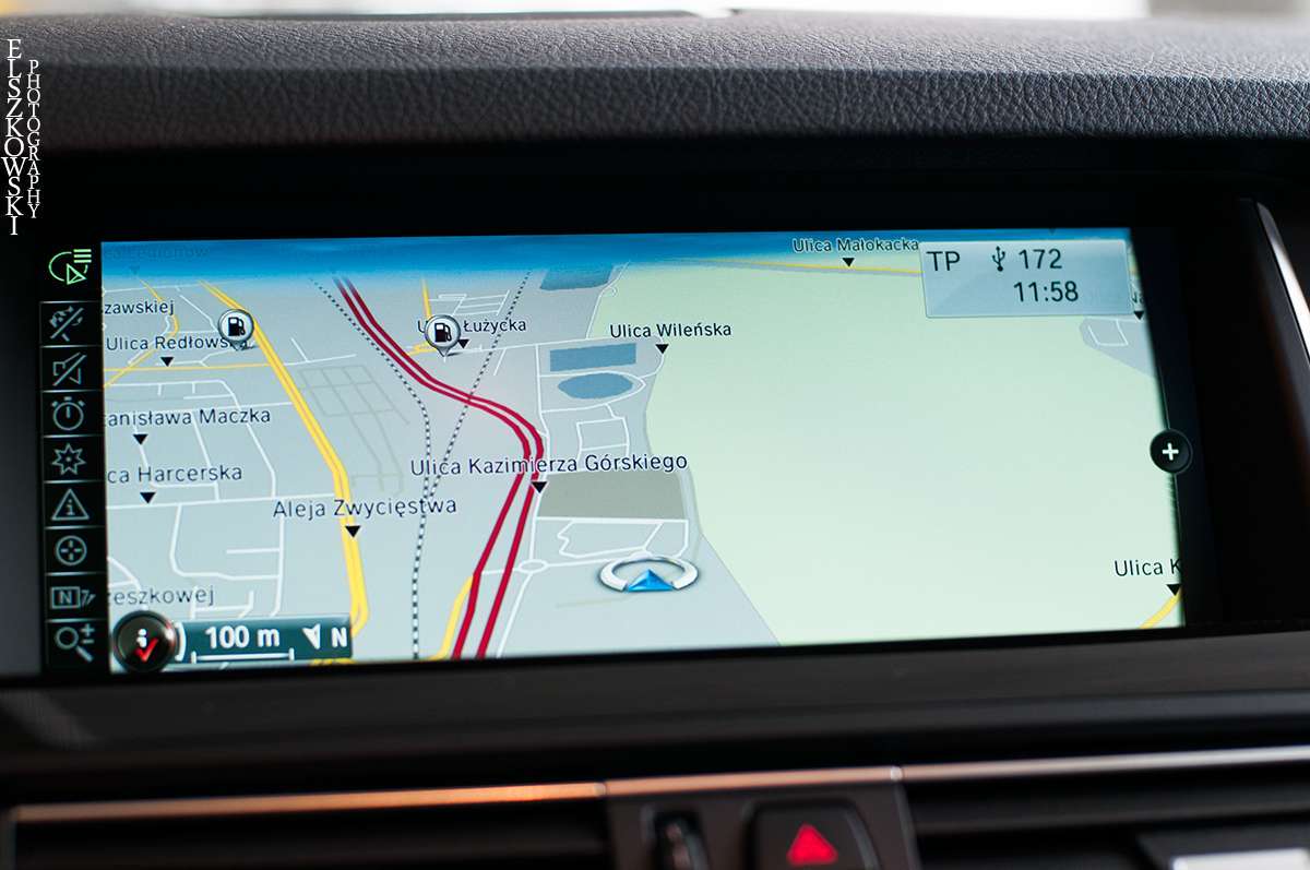 iDrive BMW navigation system