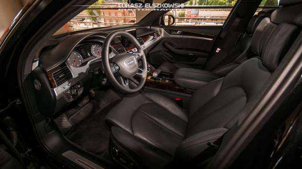 Audi A8 2014 interior