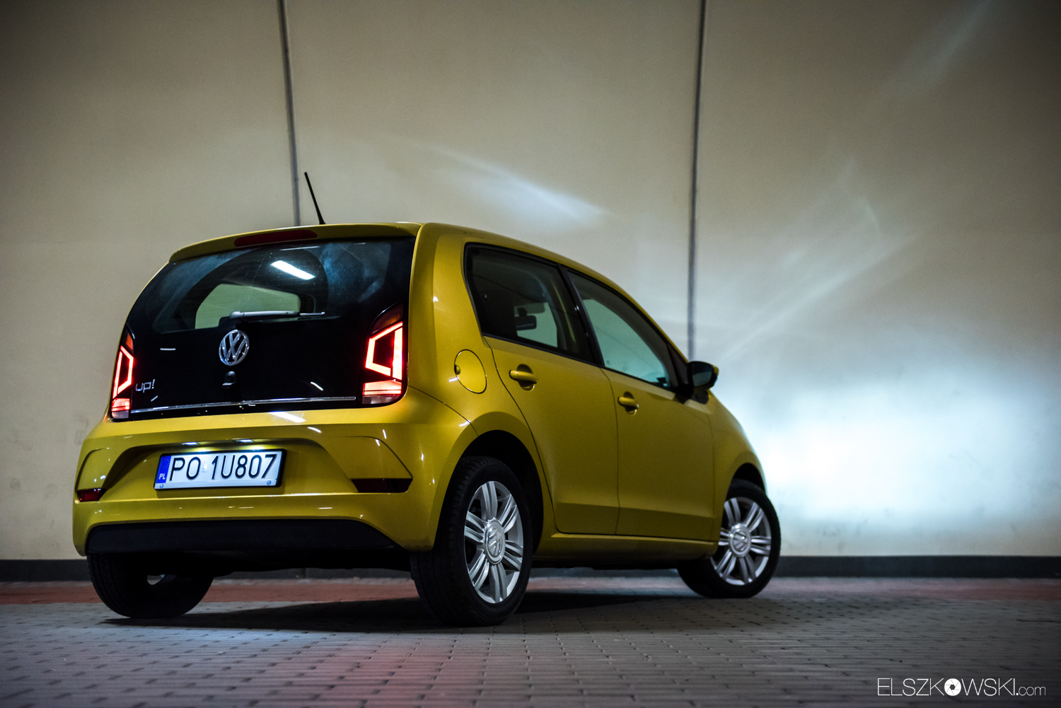 Volkswagen Up! 1.0 MPI 75 KM high up