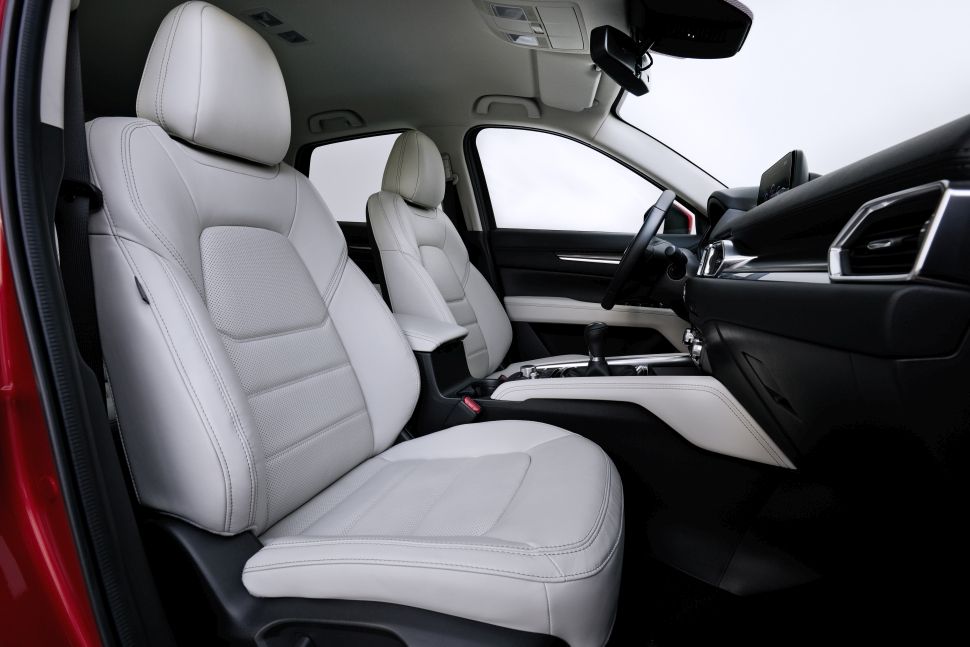 Mazda CX-5 2017 interior