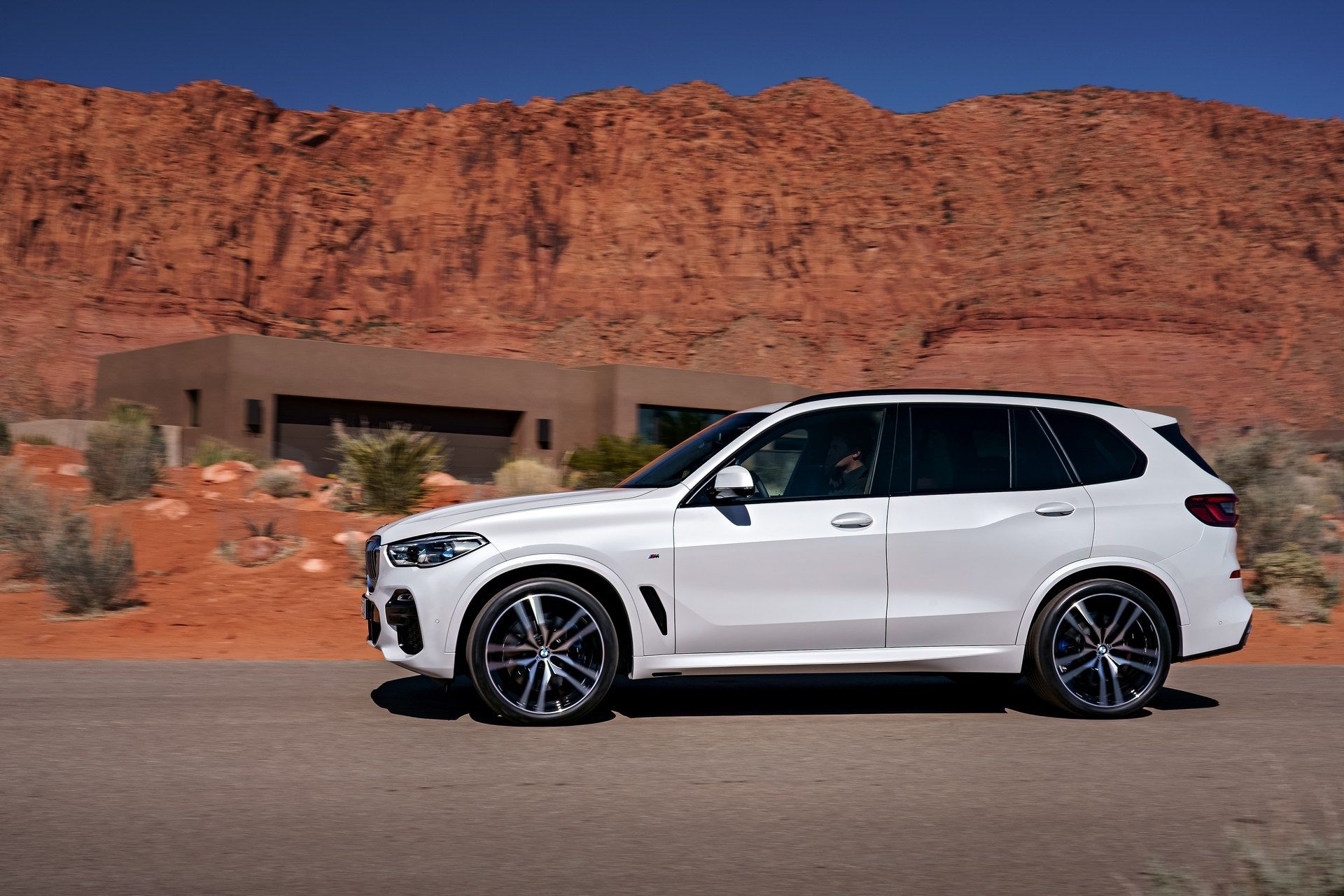 Nowe BMW X5 (G05) 2019. Pełne dane techniczne, zdjęcia i wymiary
