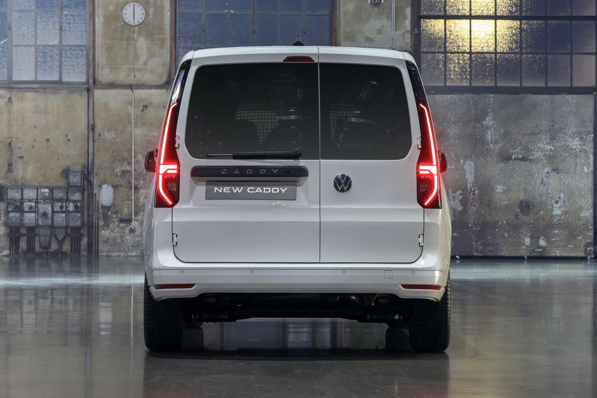 Oto nowy Volkswagen Caddy 2021 nowe oświetlenie ledowe i