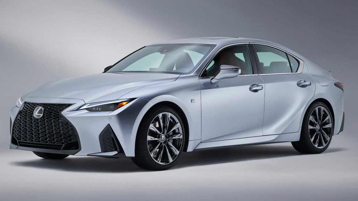 Nowy Lexus IS (2021) oficjalnie zmiany na duży plus, ale