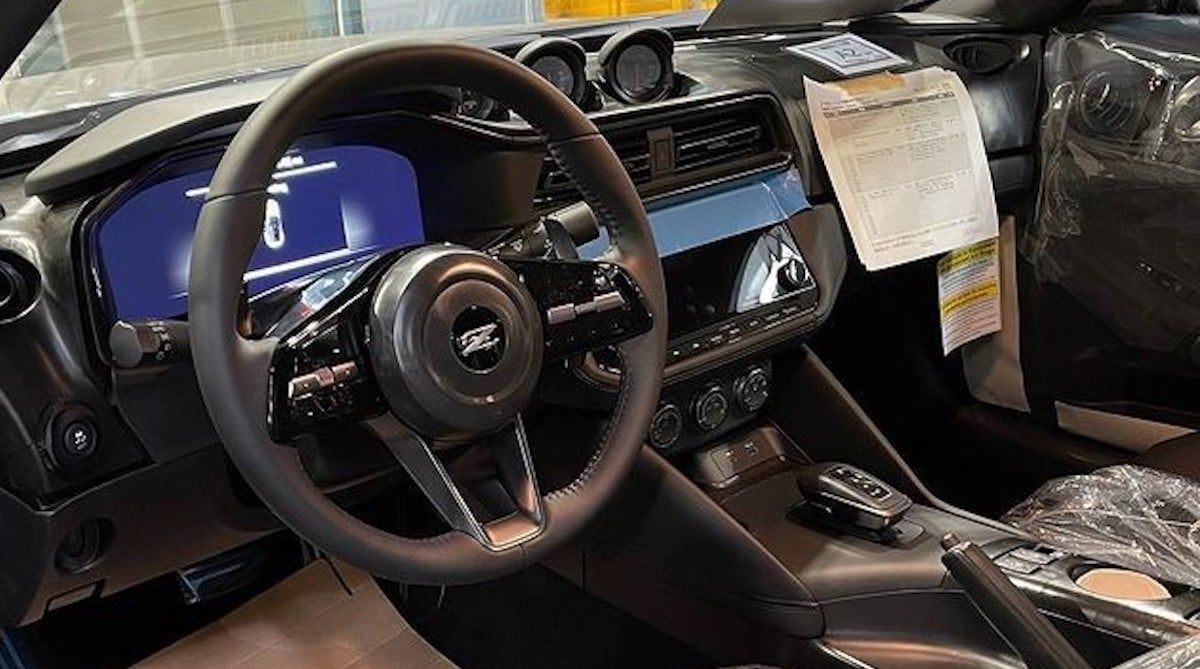 Nissan 400Z (2022): wnętrze