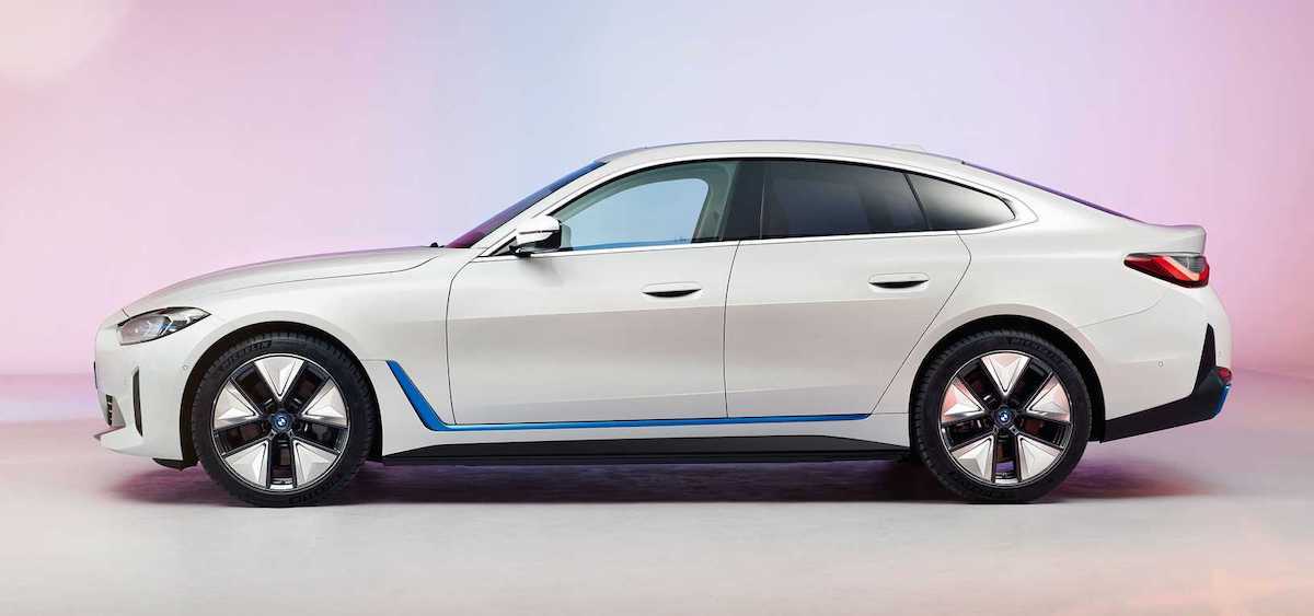 BMW i4 M50 (2022): bok
