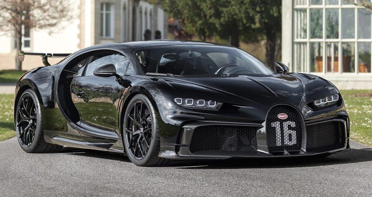 Bugatti Chiron, czarne