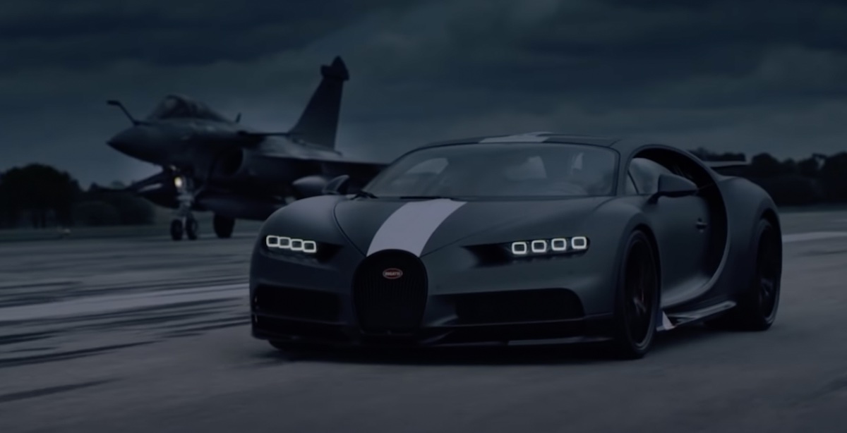 Bugatti Chiron vs. odrzutowiec