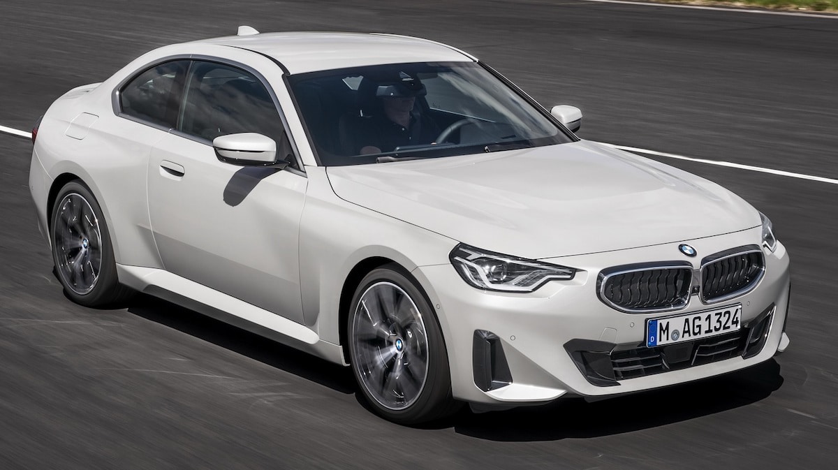 2022 BMW M220i Coupe G42