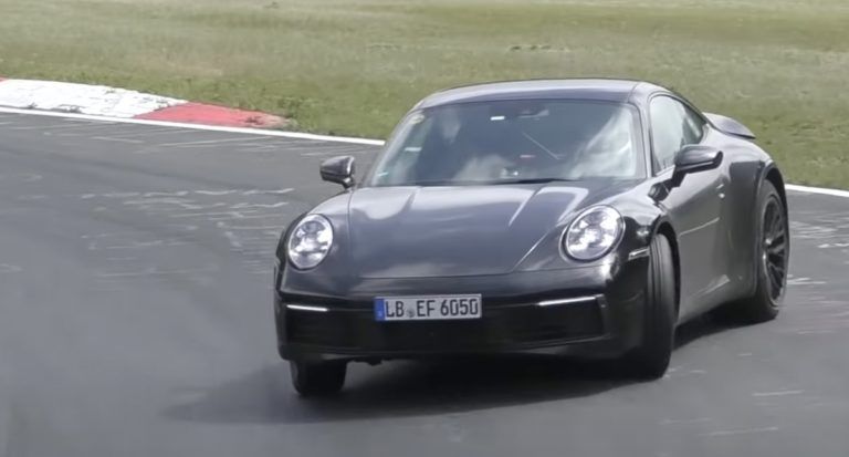 Czy to będzie pierwsze hybrydowe Porsche 911? Tajemniczy