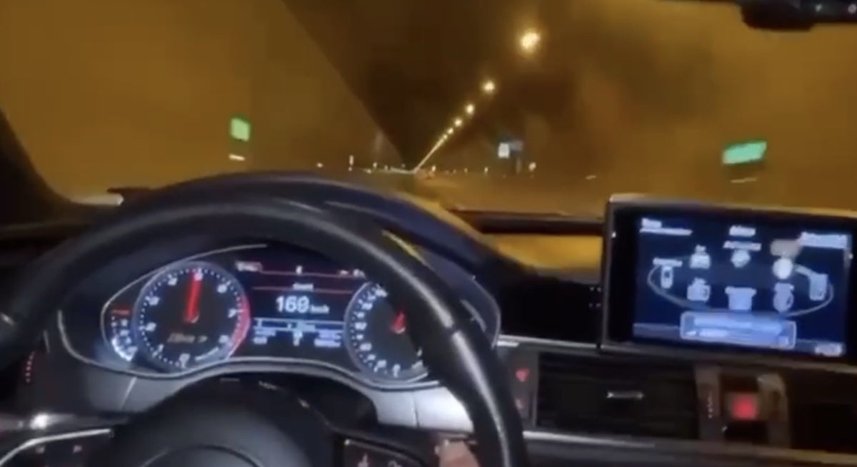 Audi RS7 tunel