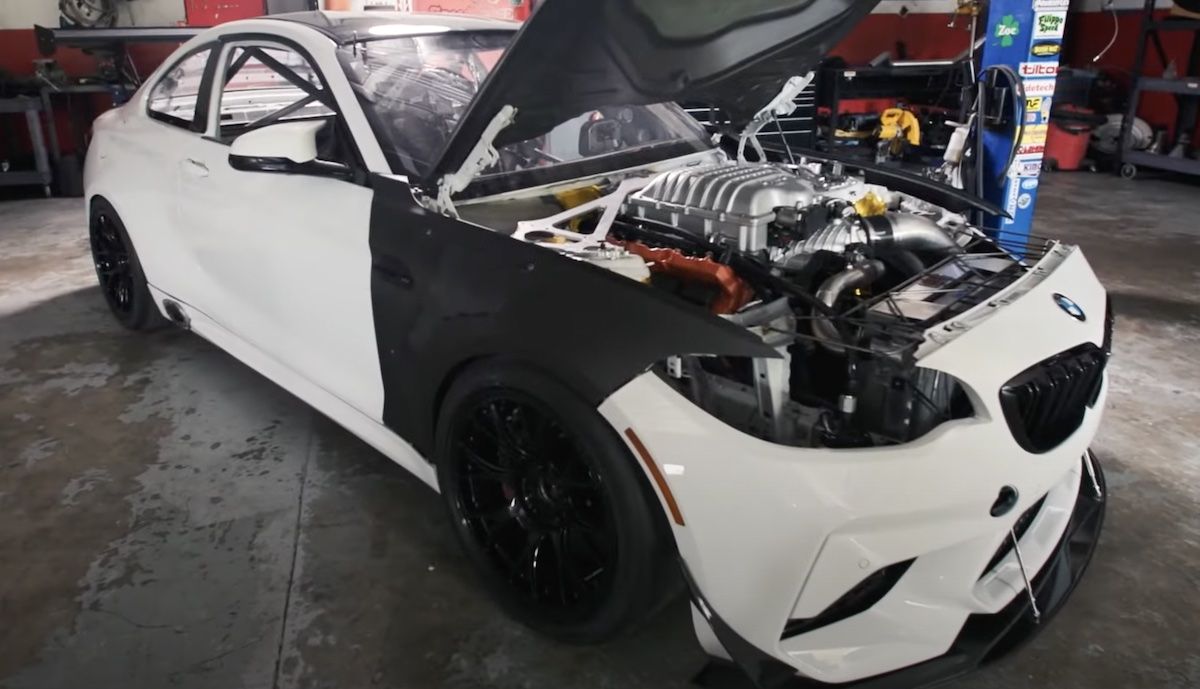 BMW M2 Competition V8 hellcat