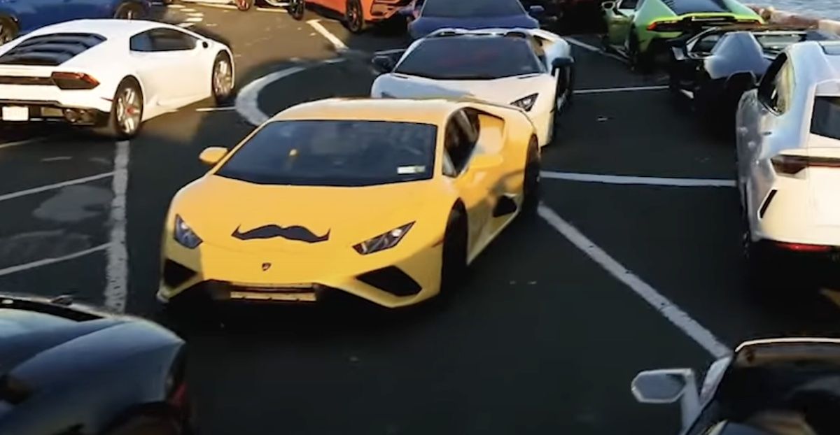 Lamborghini Huracan Movember