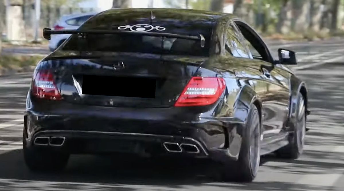Mercedes C63 AMG Coupe Edition 507