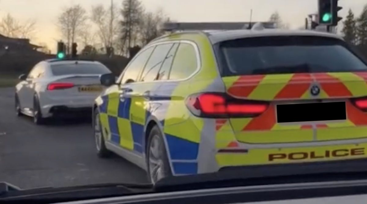 Audi RS5 BMW Serii 5 radiowóz policja