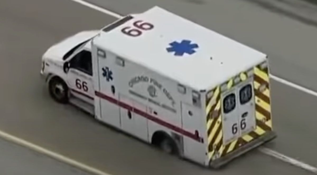 Karetka pogotowia ambulans