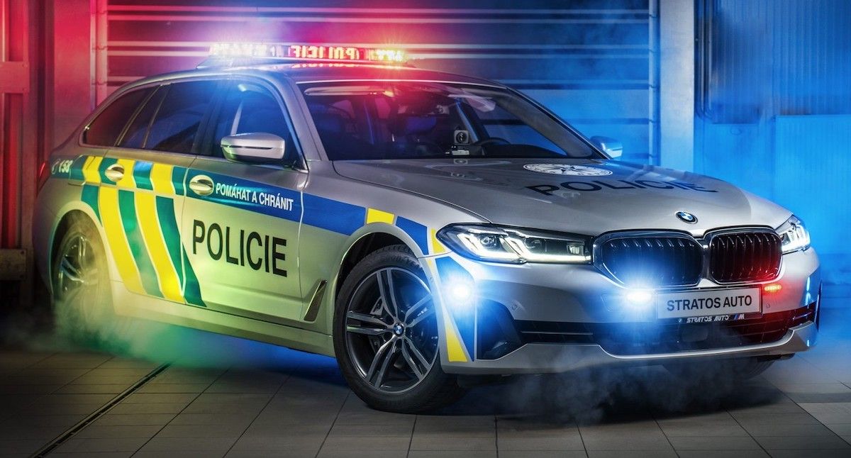 BMW 540i xDrive Touring czeska policja