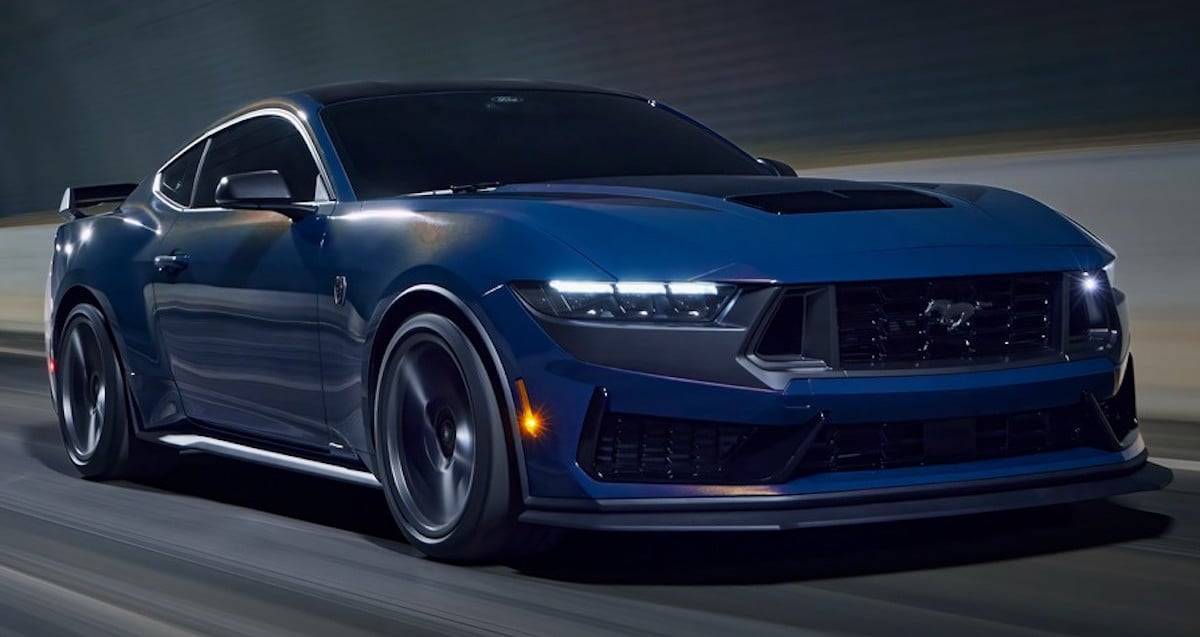 Ford Mustang Dark Horse