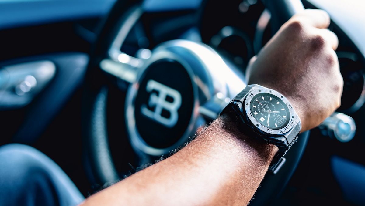 Smartwatch Bugatti Carbone Limited Edition VIITA