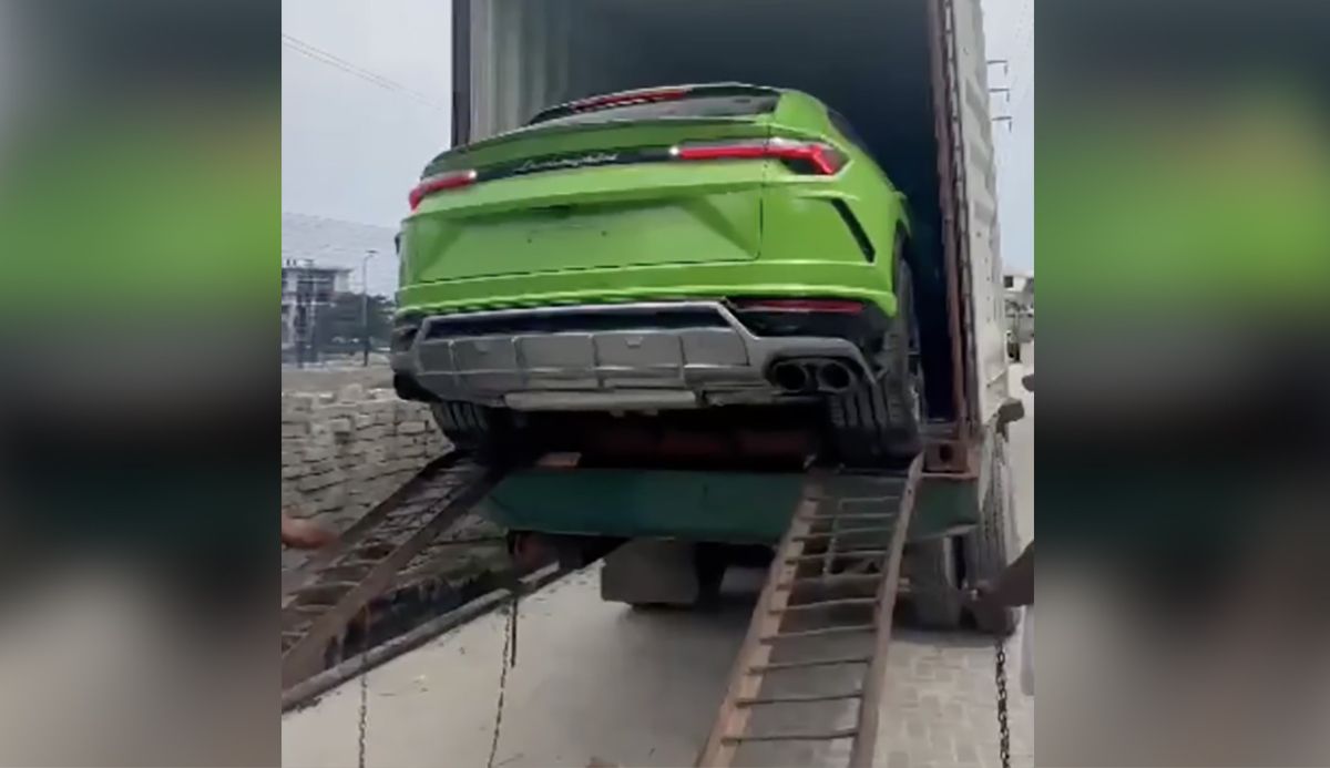 Lamborghini Urus kontener