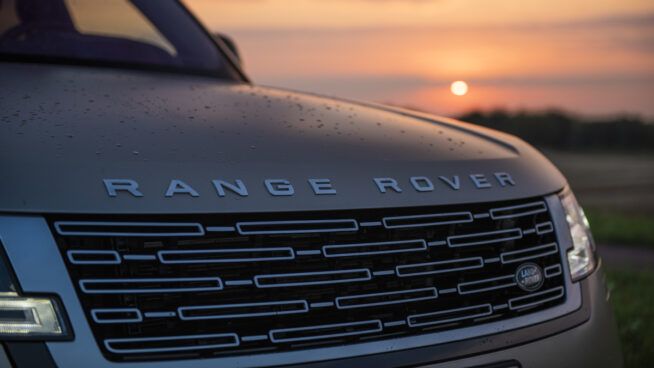 Range Rover First Edition P530 LWB