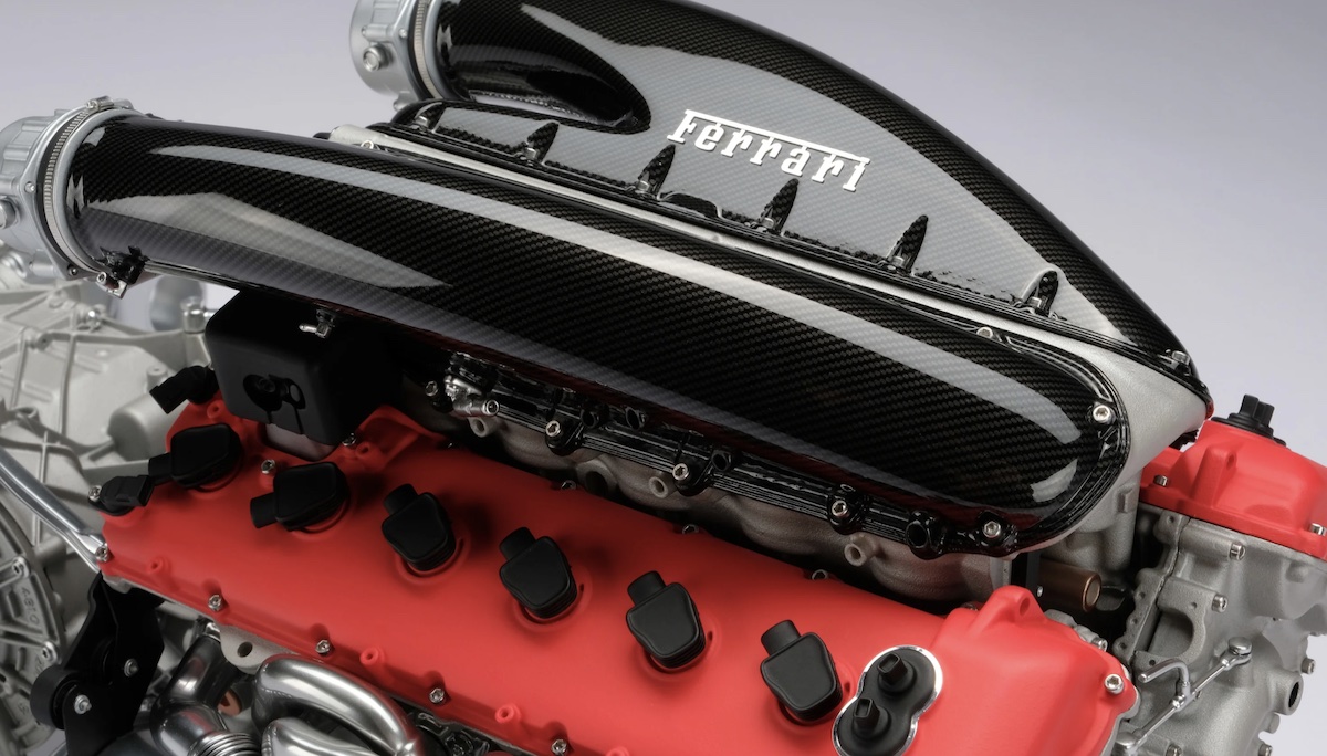 Ferrari Daytona SP3 silnik Amalgam Collection