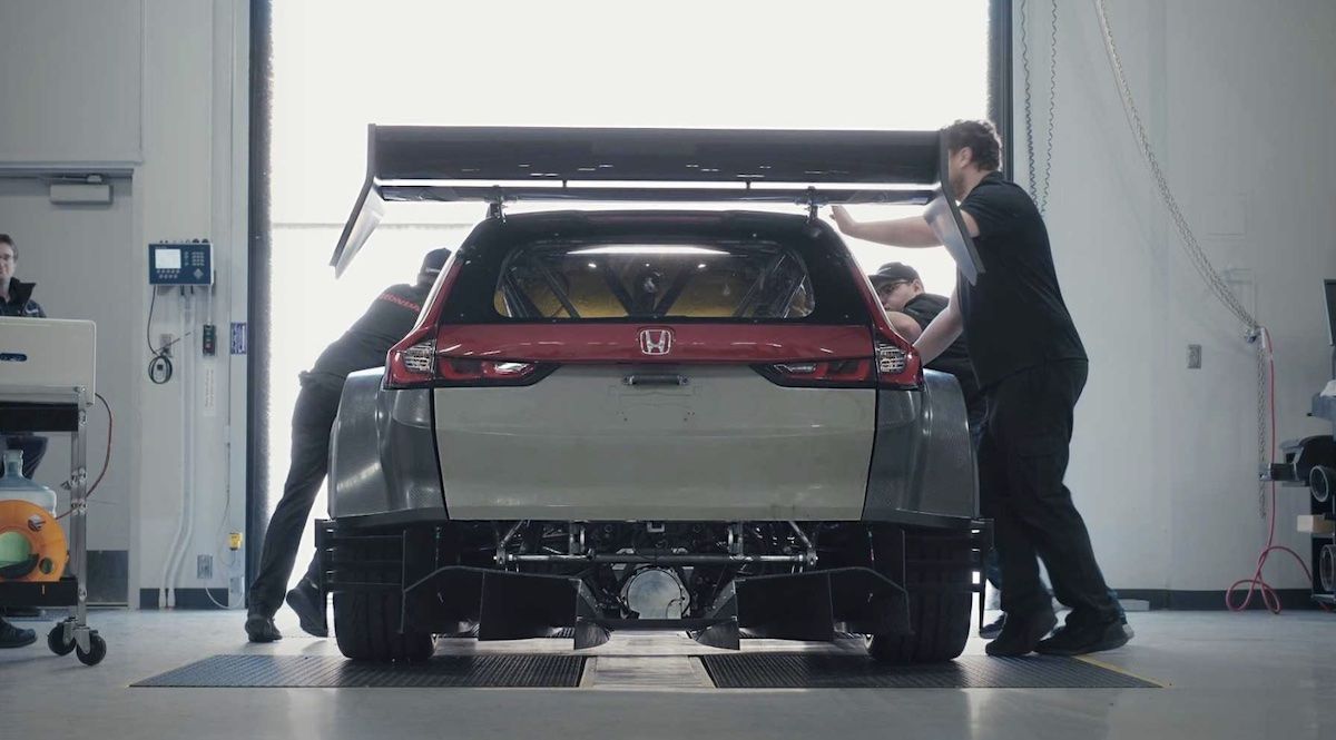 Honda CR-V hybrid wyścigówka